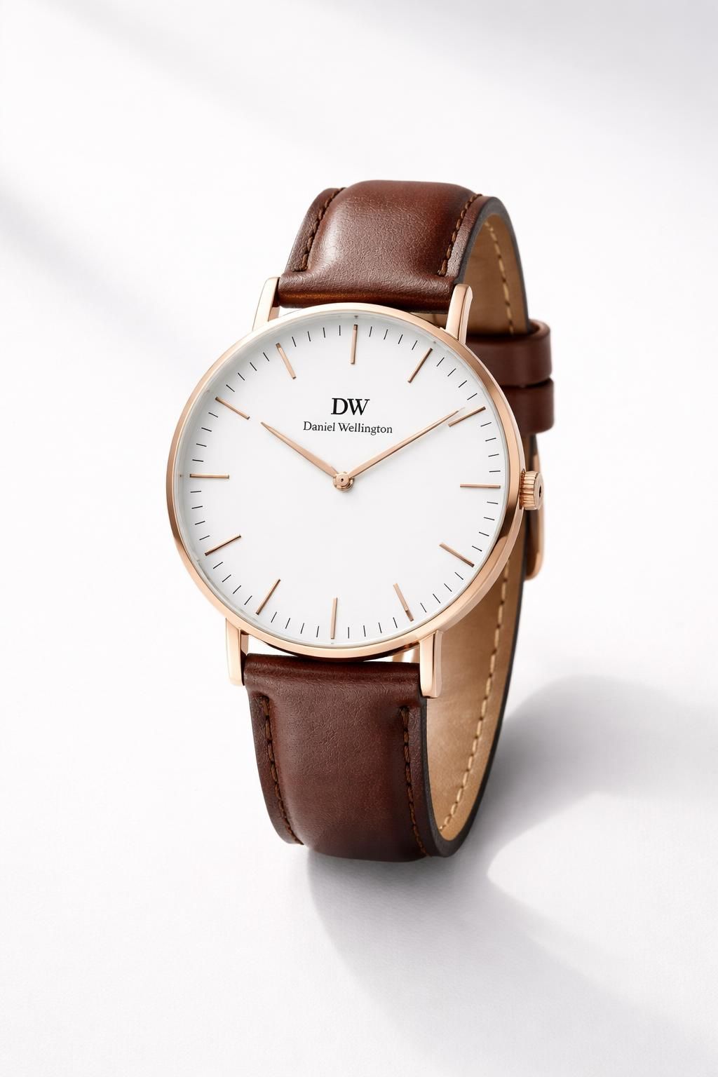 découvrez les accessoires mode et bijoux misso shop, incluant les montres élégantes daniel wellington et une sélection tendance de bracelets pour sublimer votre style.